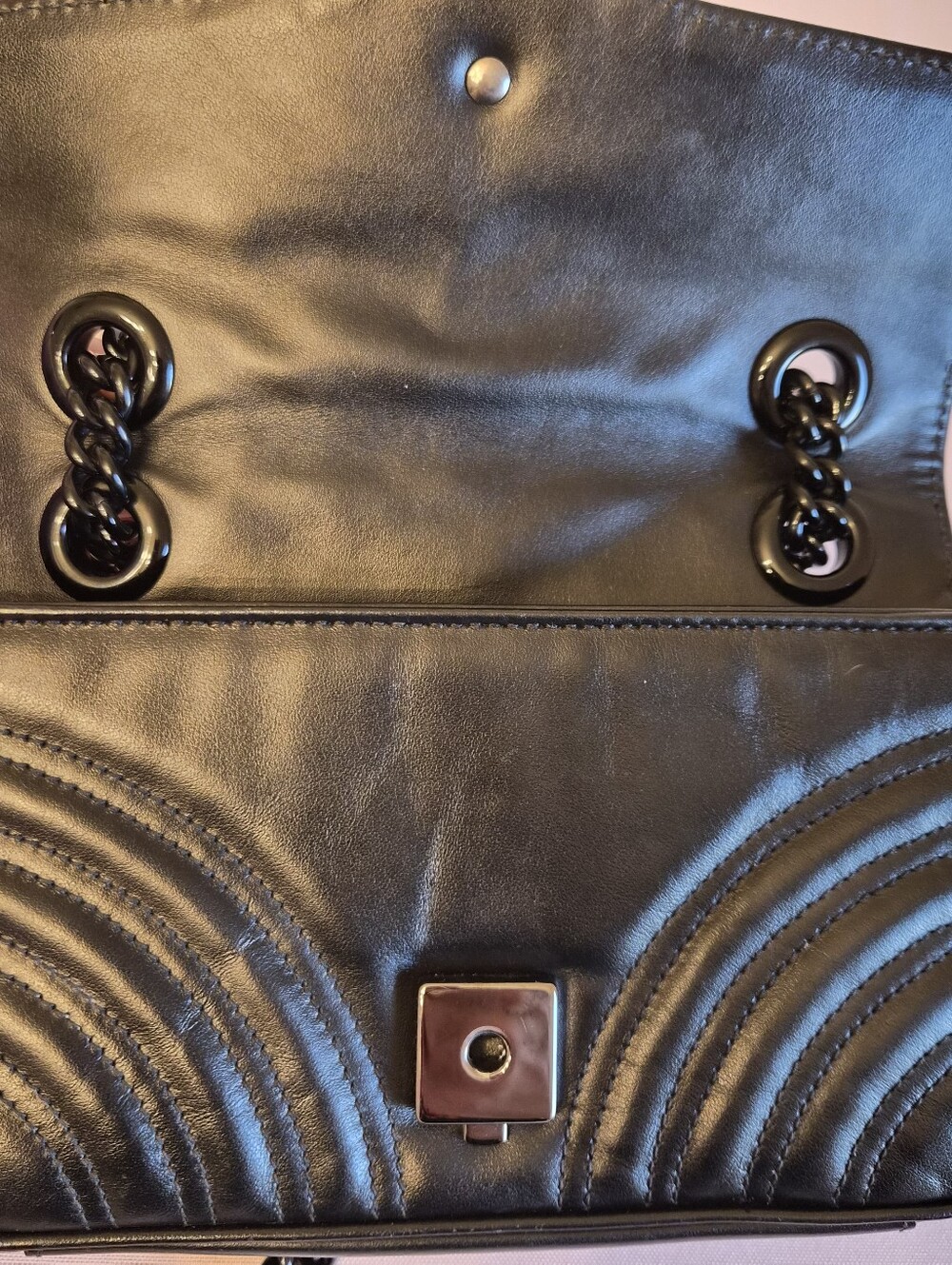 Gucci GG Marmont Small Black Matelassé Shoulder Bag - Picture 4 of 9